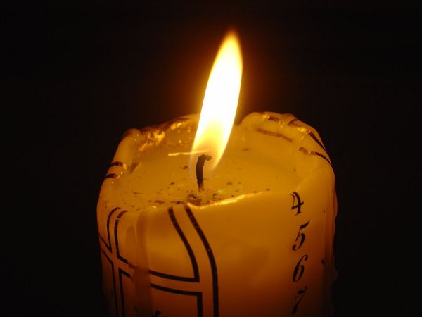 Candle - New World Encyclopedia